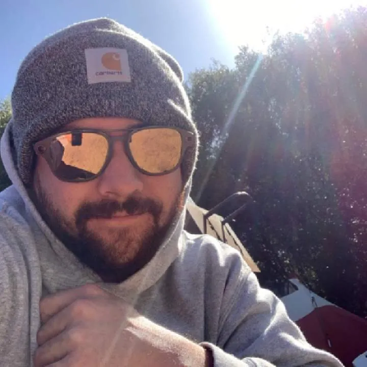 Frankie’s Photo On Jungo Live