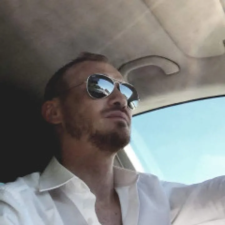 Touchblade Photo On Jungo Live