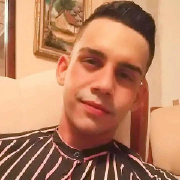 Fv.26 Photo On Jungo Live