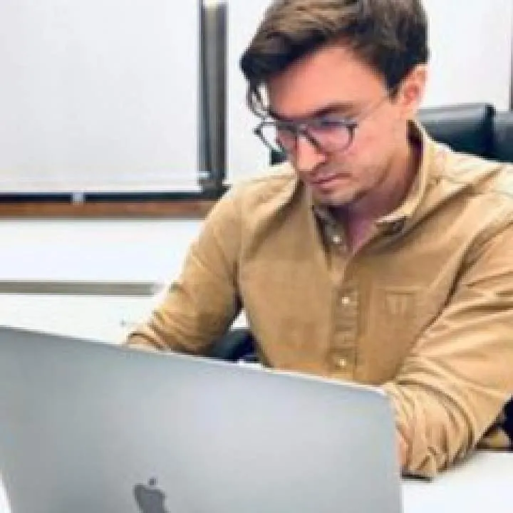 Dr David Photo On Jungo Live