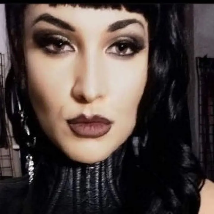 Goddesshellfire Photo On Jungo Live