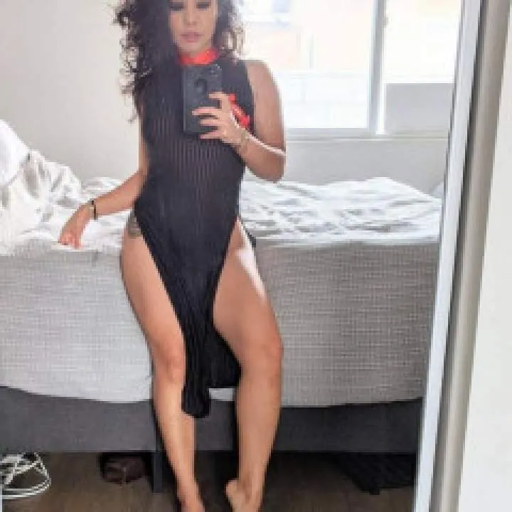 Mistress Benatie Photo On Jungo Live