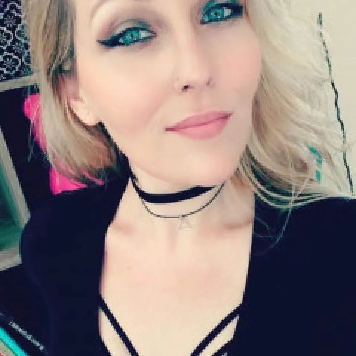 Jeanne Photo On Jungo Live