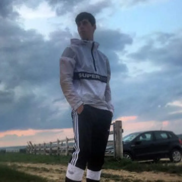 Ozzie Photo On Jungo Live