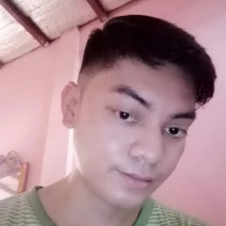 Cyrus Photo On Jungo Live