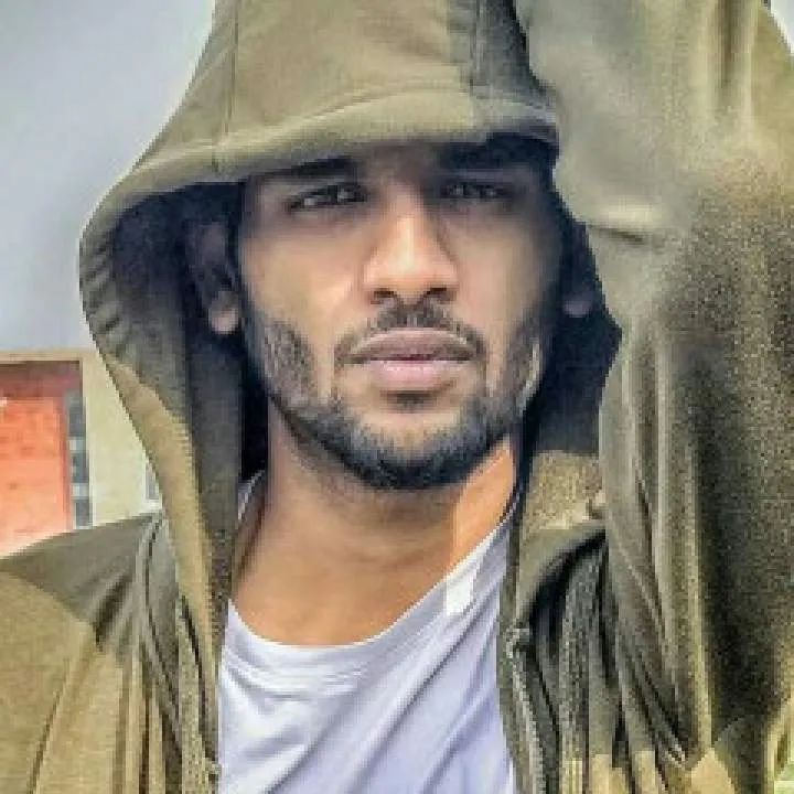 Nik Photo On Jungo Live