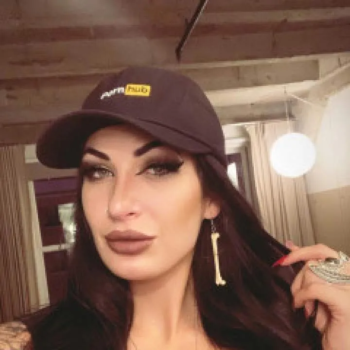 Goddessdelina Photo On Jungo Live