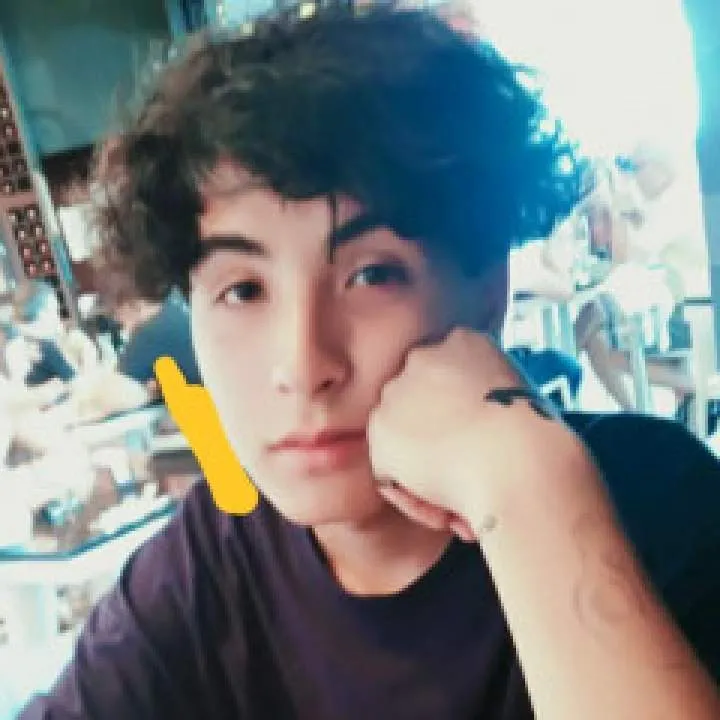 Bastian18 Photo On Jungo Live