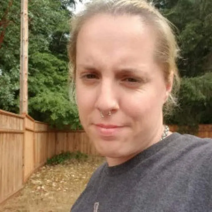 Hayles12 Photo On Jungo Live