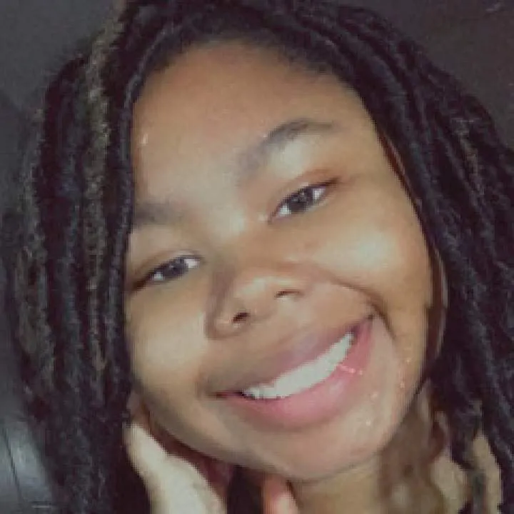 Monique Photo On Jungo Live