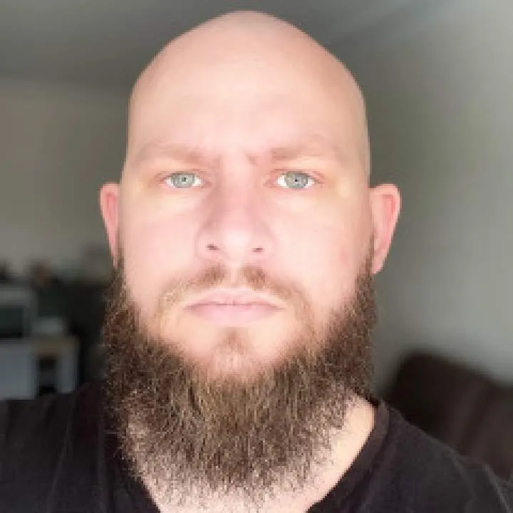 Khuts Photo On Jungo Live