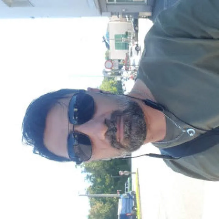 Memet Ugur Photo On Jungo Live