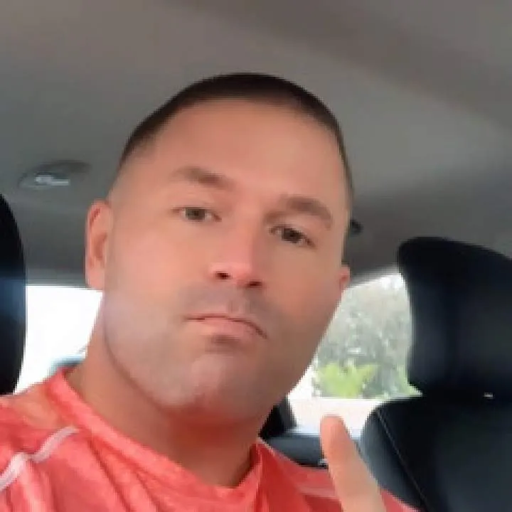 Nicholas Photo On Jungo Live