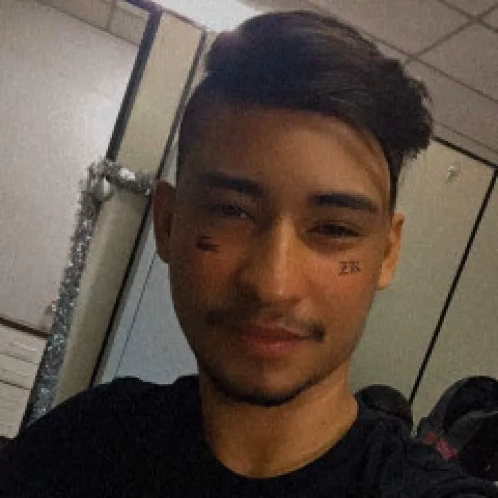 Jhonnatan Photo On Jungo Live