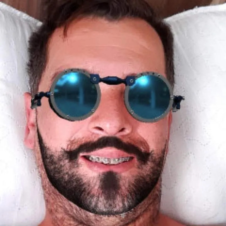 Ronan Photo On Jungo Live