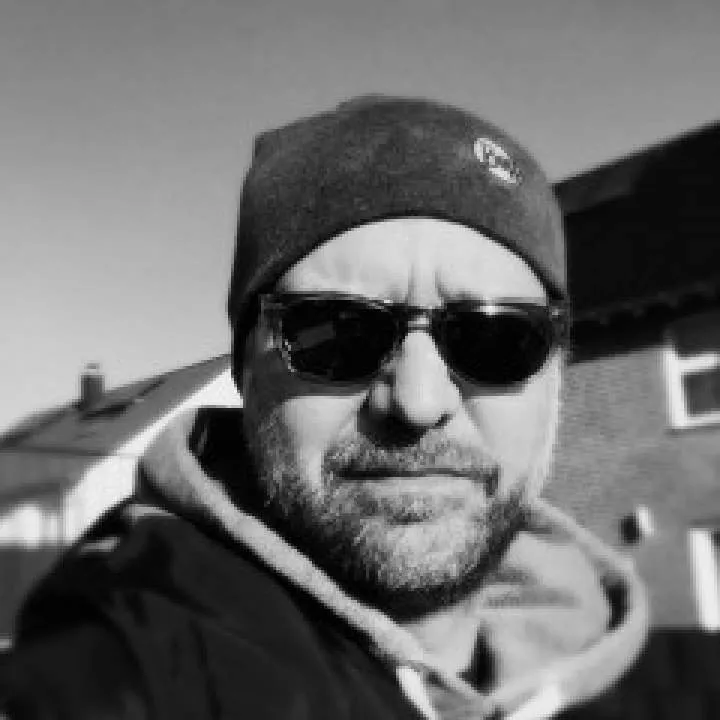 Maxone Photo On Jungo Live