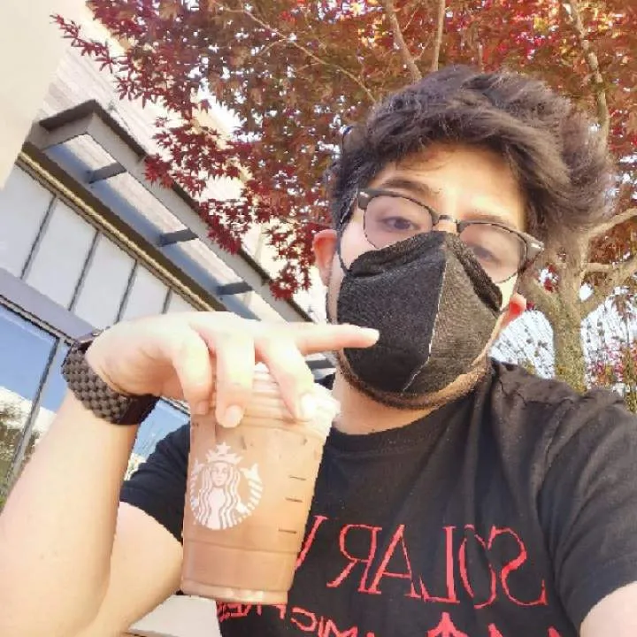 Johnjamez Photo On Jungo Live