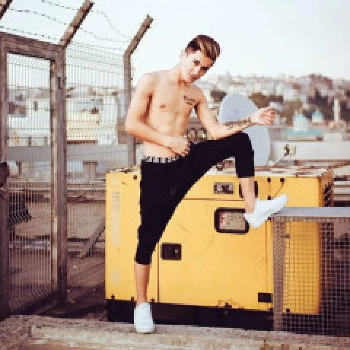 Niko 20 Photo On Jungo Live