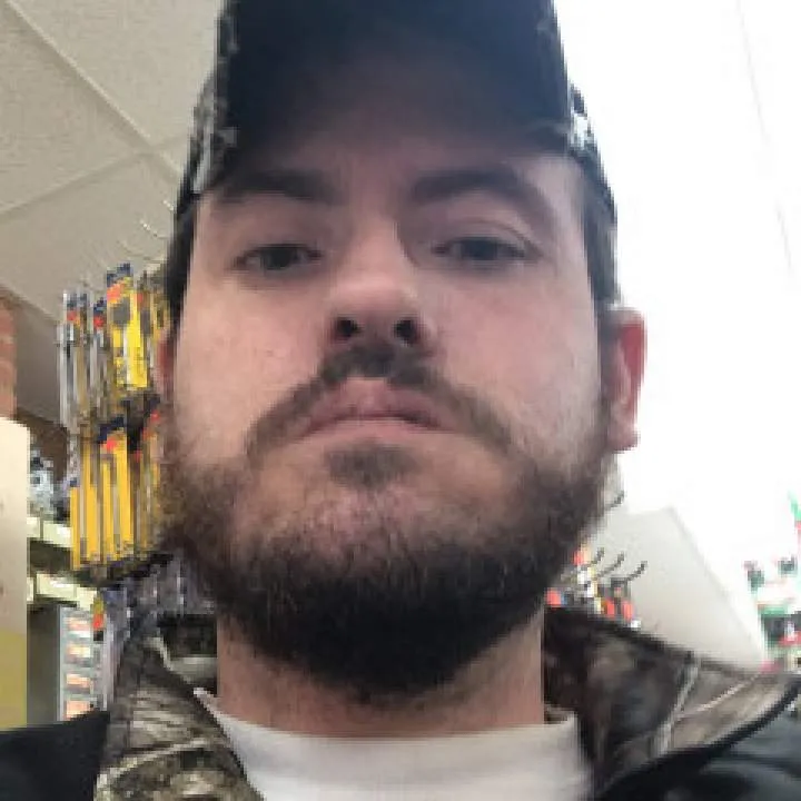 Sam Jones Photo On Jungo Live