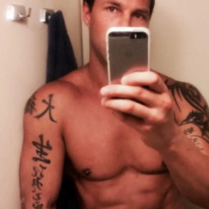 Hardwarrior.... Photo On Jungo Live