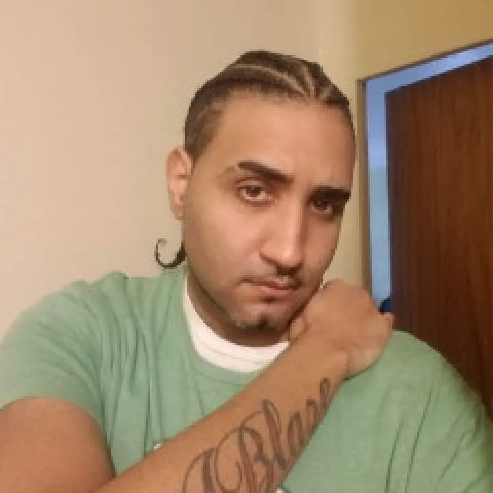 Emeraldcruz Photo On Jungo Live