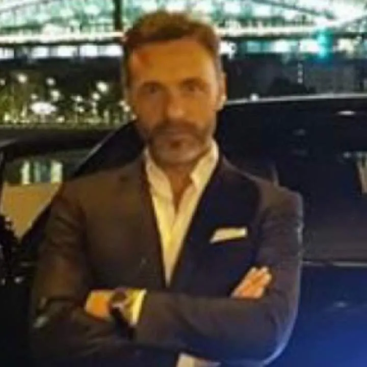 Max Photo On Jungo Live