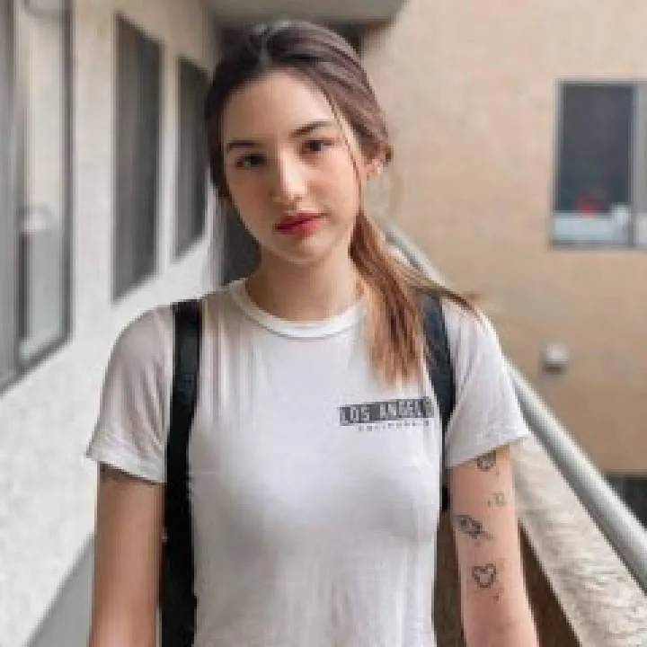 Wendy Photo On Jungo Live