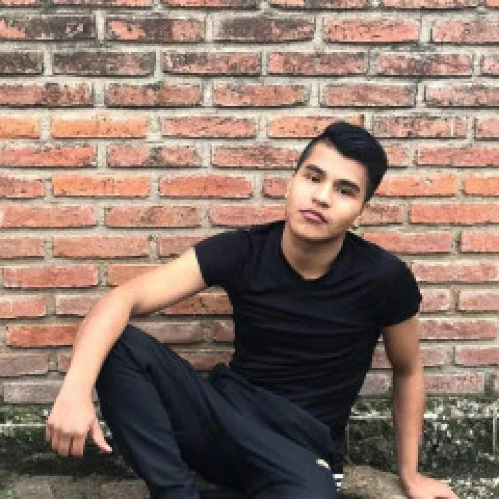 Eduardo Photo On Jungo Live