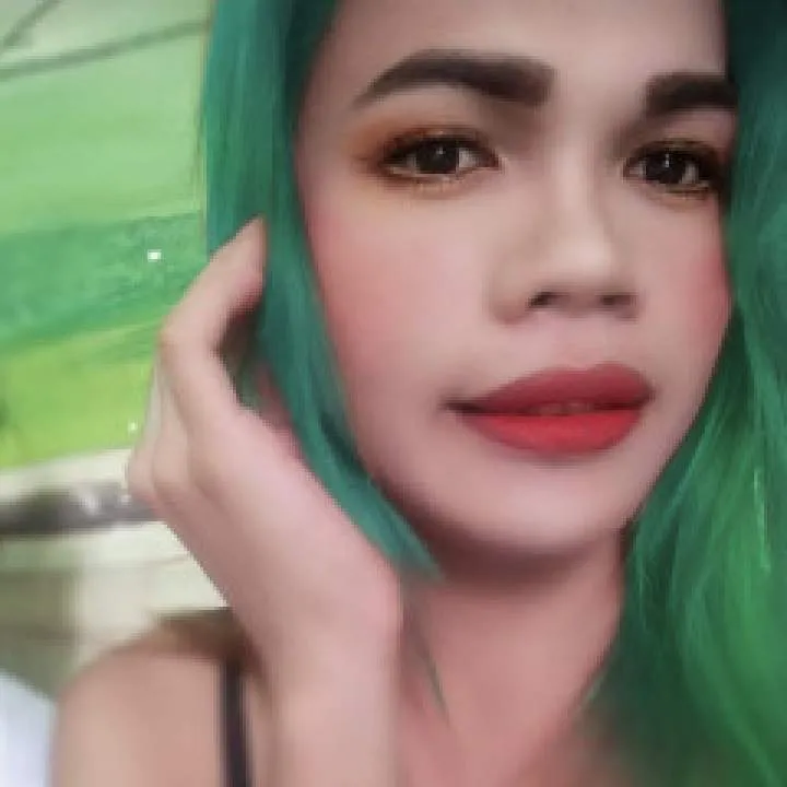 Yoshie Photo On Jungo Live