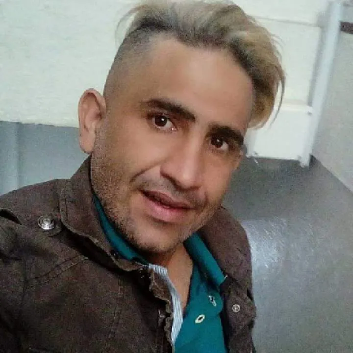 Roberto Photo On Jungo Live