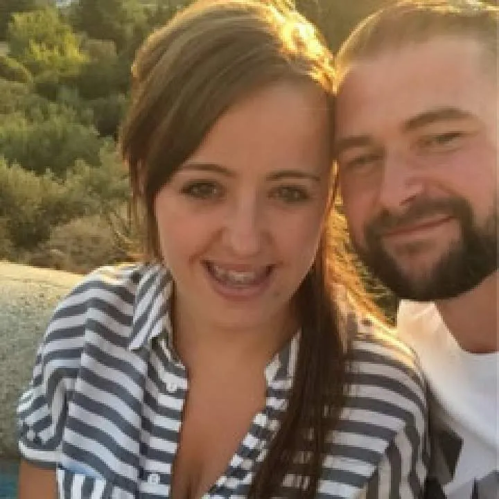 A........c Photo On Jungo Live