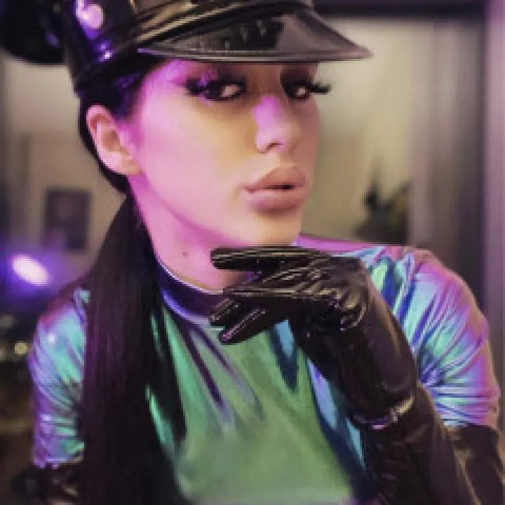 Mistressamanda Photo On Jungo Live