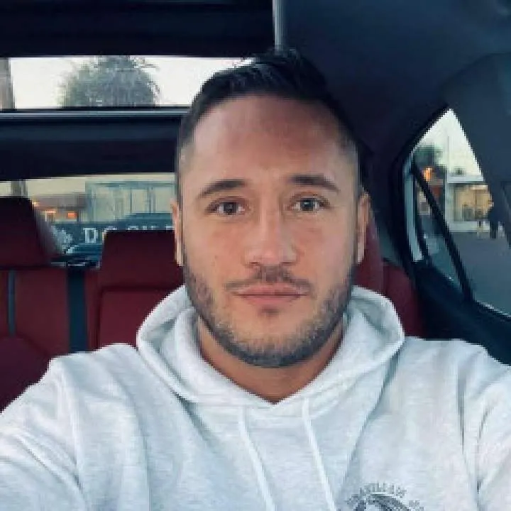 Frank Photo On Jungo Live