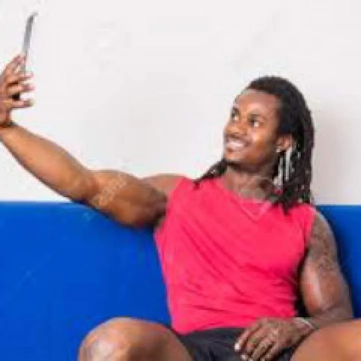 Clifford Love Photo On Jungo Live