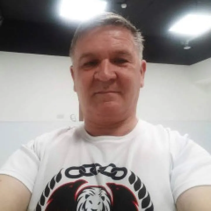 Tommy Photo On Jungo Live