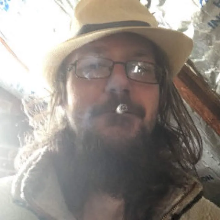 Stoner........ Photo On Jungo Live