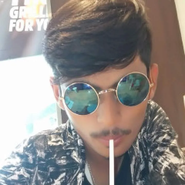 Dainsh Photo On Jungo Live