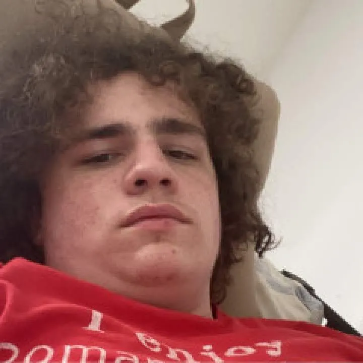 Robert Photo On Jungo Live