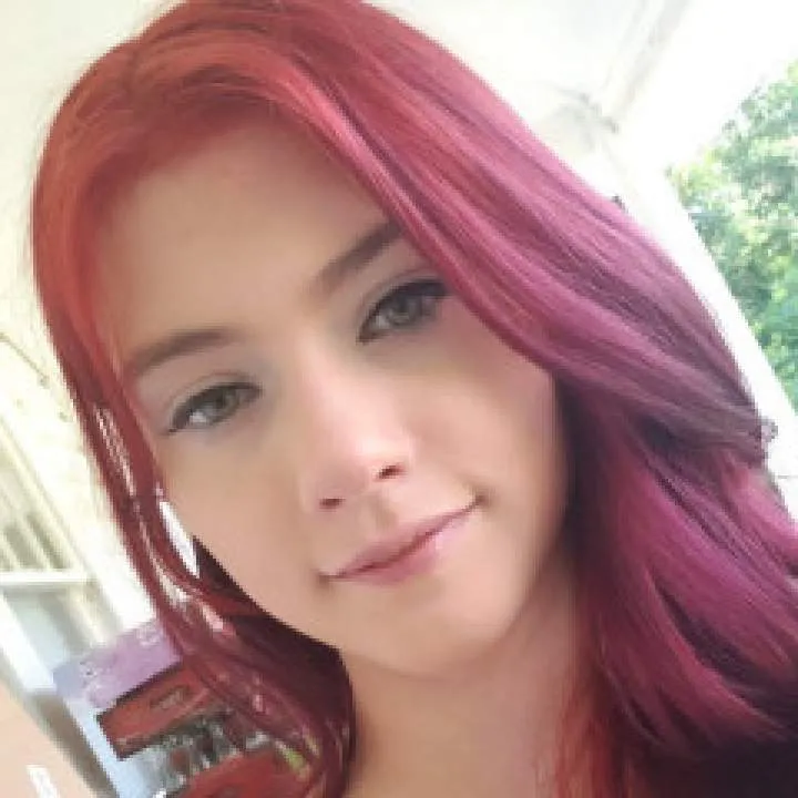 Sandra Adina Photo On Jungo Live