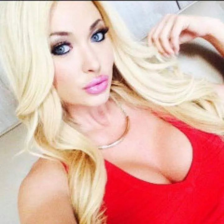 Courtney Photo On Jungo Live