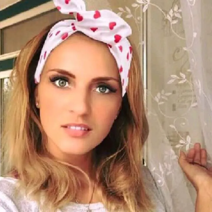 Lily Photo On Jungo Live