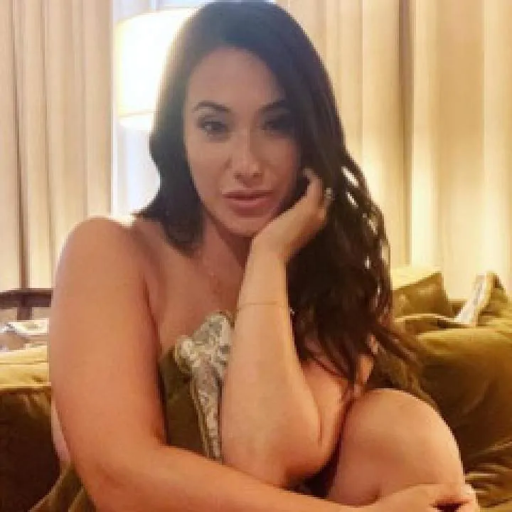 Private Life Photo On Jungo Live