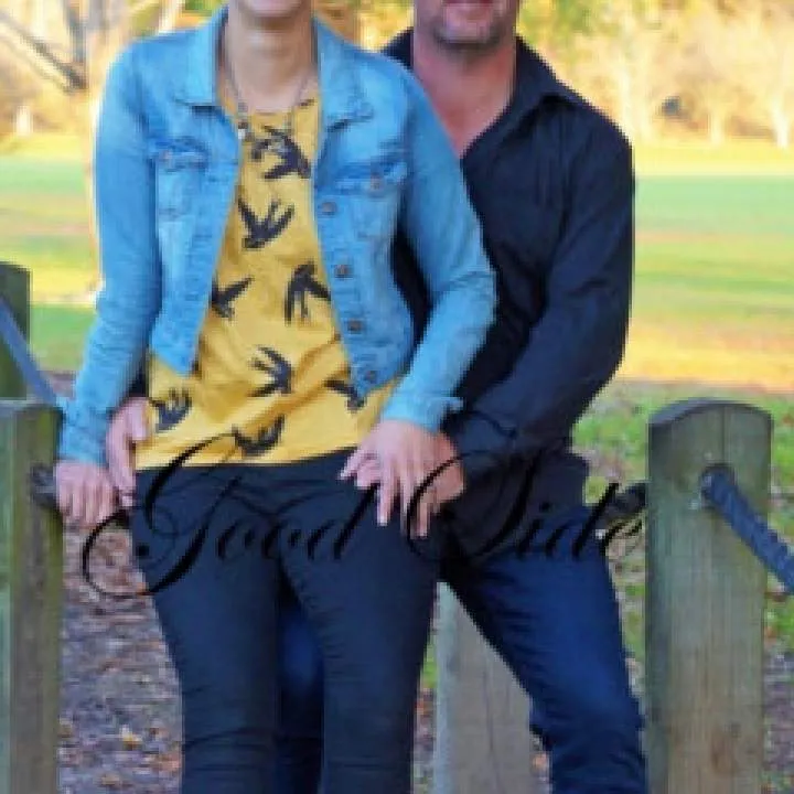 Curiouscouple Photo On Jungo Live