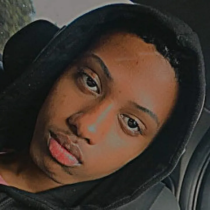 Vaughn Photo On Jungo Live