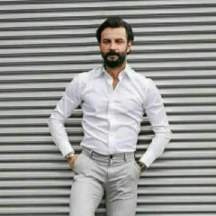 Shad Khan Photo On Jungo Live