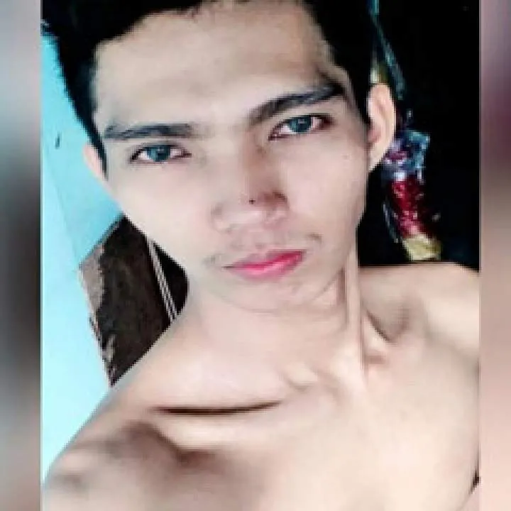 Zee-jhay Photo On Jungo Live