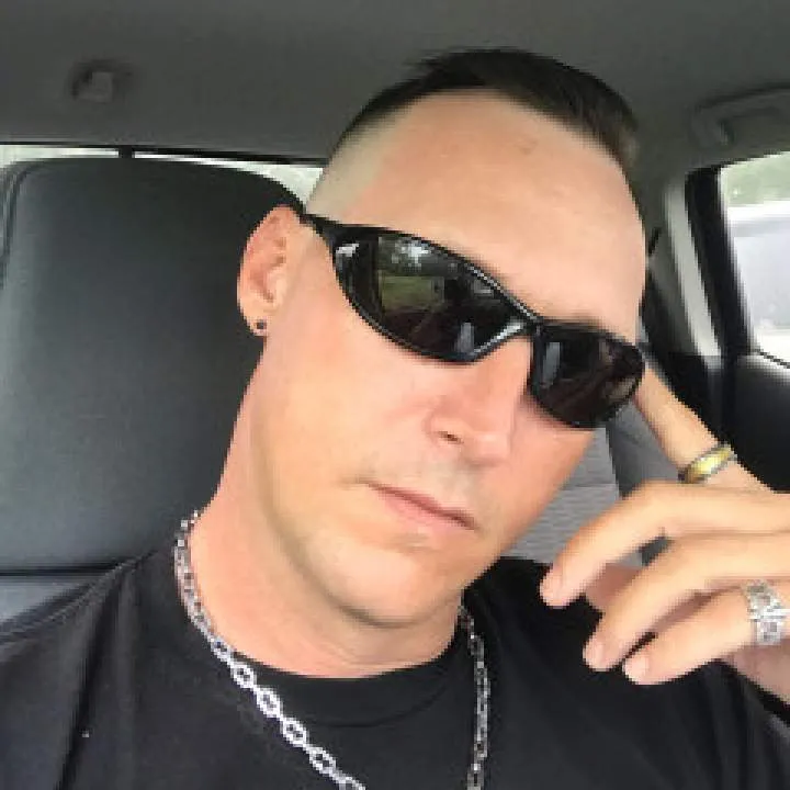 Goldenson79 Photo On Jungo Live