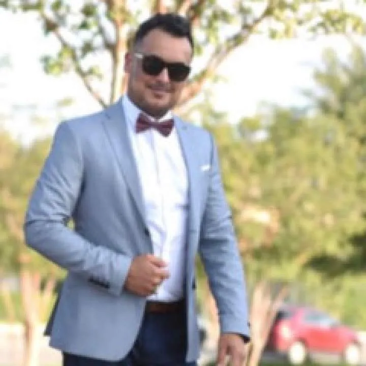 Alex Photo On Jungo Live