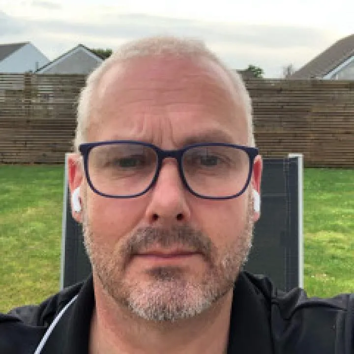 Stephen Photo On Jungo Live