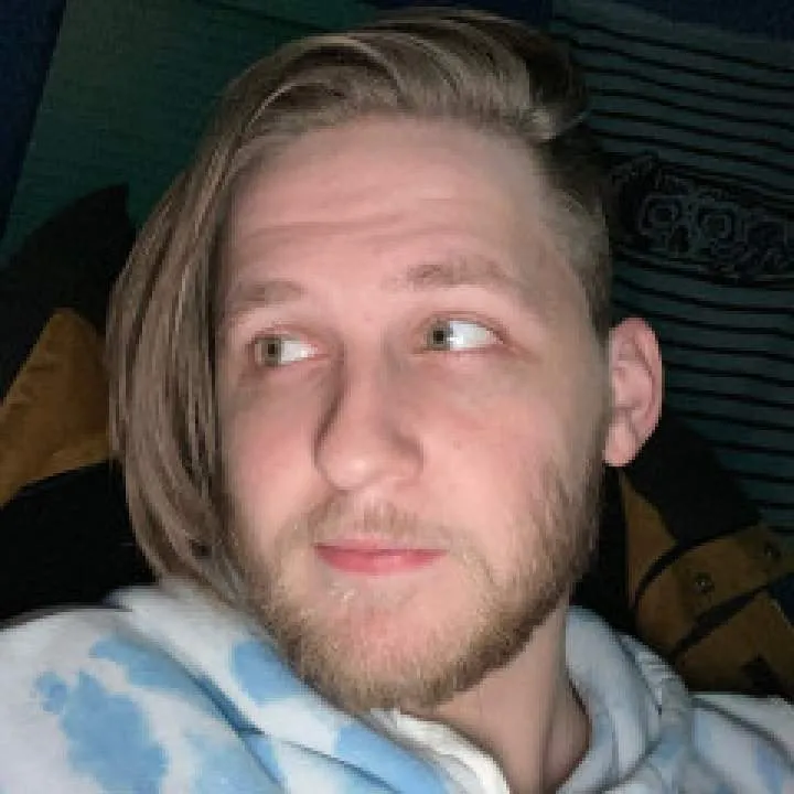 Andyc........ Photo On Jungo Live